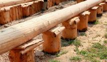 लाकडी पाया - घरासाठी स्वस्त आणि व्यावहारिक लार्च फाउंडेशन