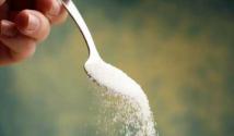 Dream Interpretation: why do you dream about Sugar? What does it mean to see Sugar in a dream?