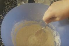 Сахарные булочки и расстегаи с повидлом Расстегаи с вареньем пошаговый рецепт