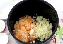 Stewed cabbage with rice in a slow cooker: tasty and satisfying Rice and cabbage in a slow cooker