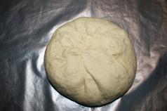 Khachapuri dough - the best recipes for preparing the base for Georgian flatbreads Khachapuri dough, yeast or yeast-free