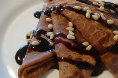 Chocolate pancakes: the best dessert recipes