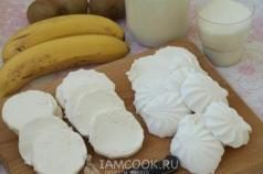 How to make a marshmallow cake without baking: recipe with photos
